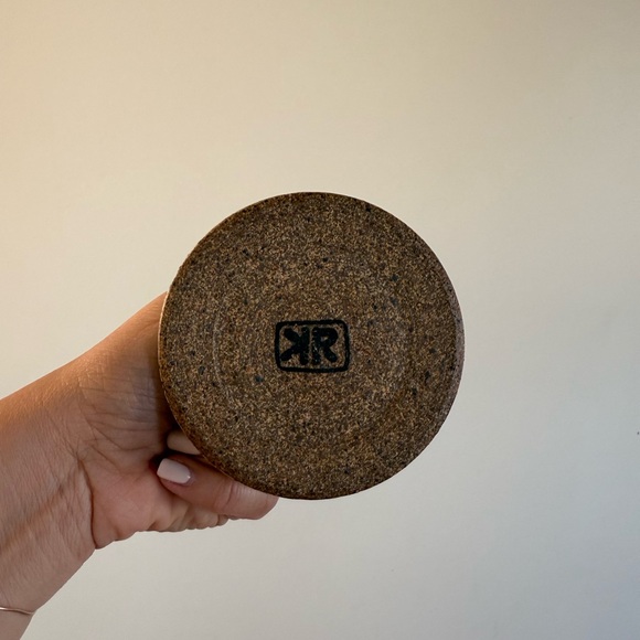 Kat and Roger Speckled Ceramic Match Holder - Picture 3 of 3